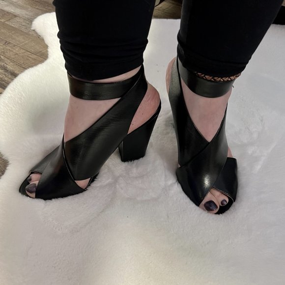 Black NINE WEST Women's Ombray Leather Dress Pump - Size 7.5 - Picture 13 of 15